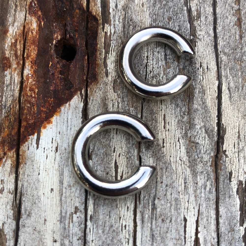 HAYDEN Silver Huggie Ear Cuffs! - Picture 3 of 6